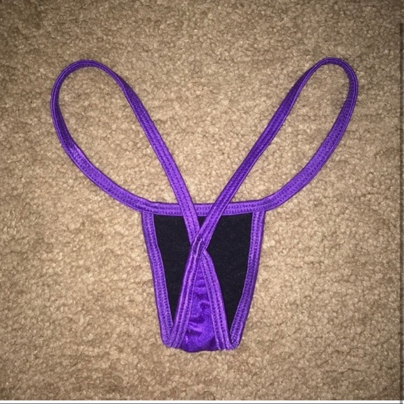 Purple v-string thong - Picture 2 of 2